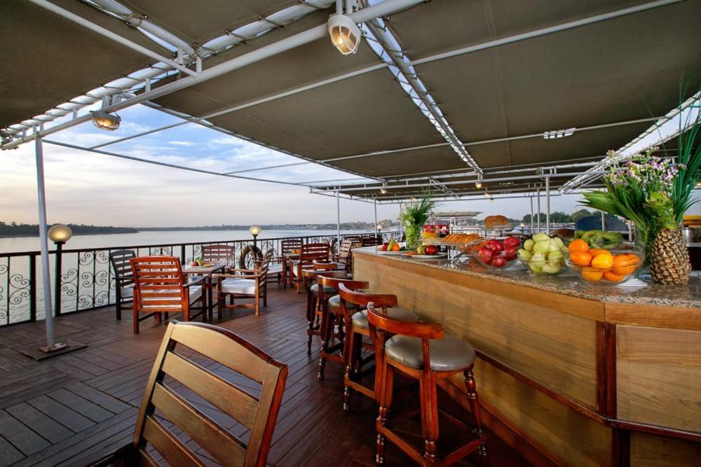 Nile Cruise 3 Nights From Aswan To Luxor Every Friday, Monday And Wednesday With Tours Экстерьер фото
